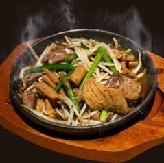 鐵板炒雜碎，增強體力