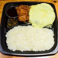チーズ粗挽きハンバーグ＆唐揚げ弁当