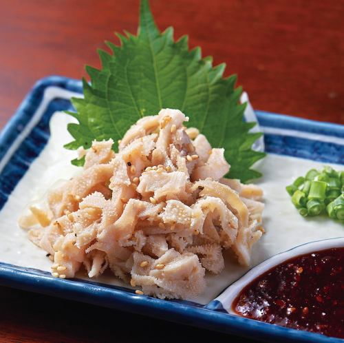 흰 굵은 물고기