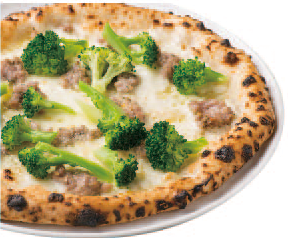 Salsiccia and broccoli pizza