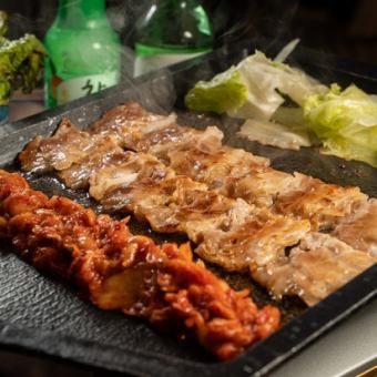 [Weekday limited course] 90 minutes of all-you-can-drink included ◆2000 yen course with 6 dishes including samgyeopsal and 3 namul dishes (tax included)