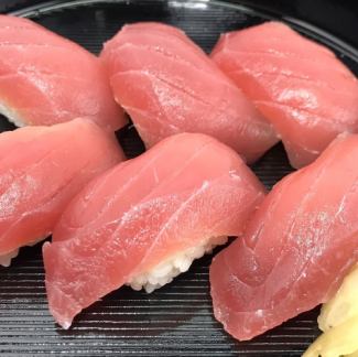 6 pieces of lean tuna