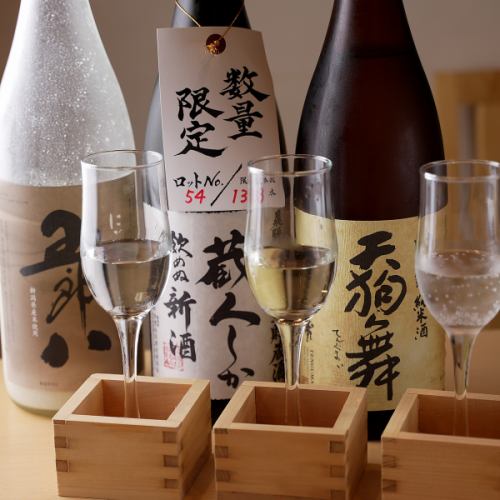 We offer sake tasting comparisons