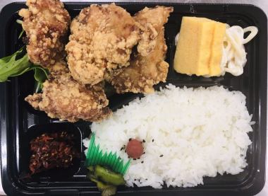 【テイクアウト・デリバリーOK】リピーター続出！金賞唐揚げ入り!八雲亭のお弁当！550円(税込)～