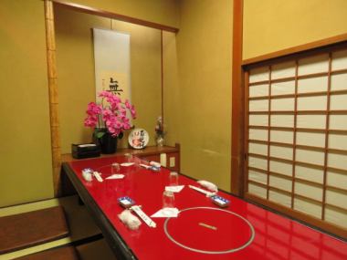 [3F] Private room recommended for all tatami room entertainment.Because the chair table is placed on the parlor, you can relax without load from the dugout seat.