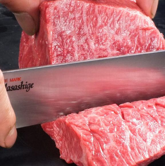 品質にこだわったラム肉はクサミを感じずどんな方でも楽しめます