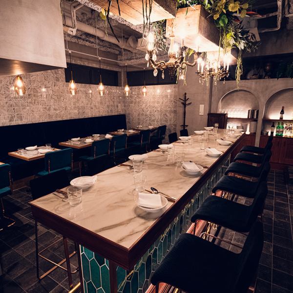 [Private reservations also accepted!!] We welcome all types of banquets, from those for 20 people to those for large groups of 50 or more.Microphones and projectors are available! Please feel free to contact us regarding time, budget, content, etc.Standing parties are also possible. This popular restaurant in Hibiya is now in Yokohama! Enjoy authentic Thai cuisine in a stylish setting!