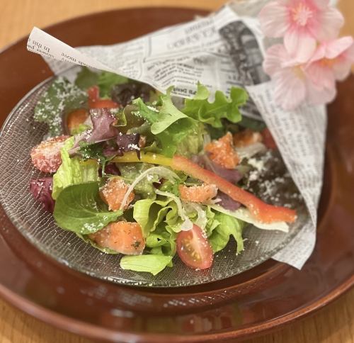 サーモンと彩野菜のブーケサラダ