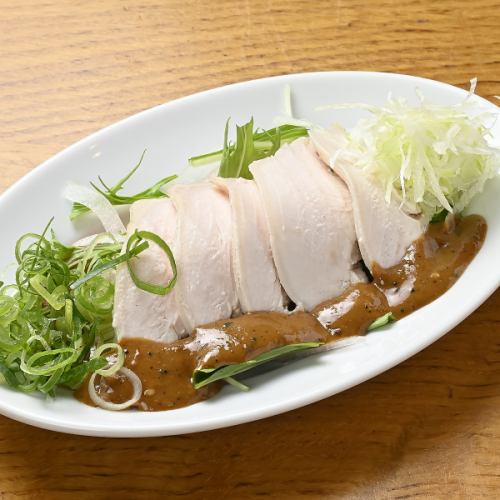鶏むね肉のバンバンジー仕立て