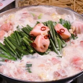 《ご宴会に◎》メインは鮮魚5点盛&モツ鍋［地酒やオリジナル酒等2H飲み放題付]