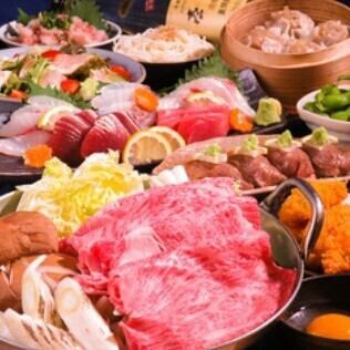 《ご宴会に◎》メインは鮮魚5点盛&長崎県産和牛のすき焼き［地酒やオリジナル酒等2H飲み放題付]
