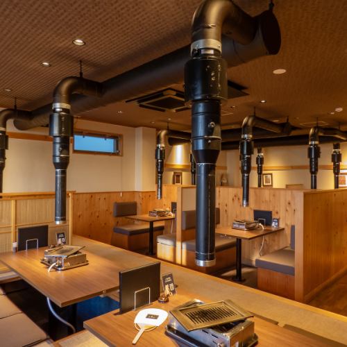 【榻榻米房间最多可容纳26位客人】宽敞的榻榻米房间，您可以舒展双腿。