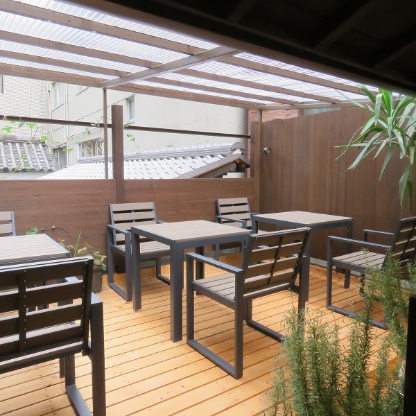 [Terrace seats] There are only 6 seats on the terrace where you can enjoy the fresh air! If you would like a terrace seat, please contact us as soon as possible.