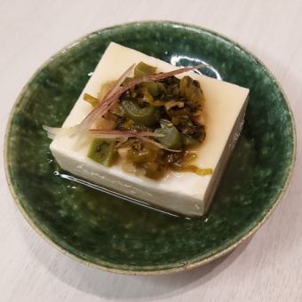 自家製だしで食べる冷奴