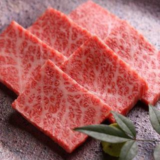 [Premium Saga Beef Course] A luxurious 12-item Saga beef yakiniku course including marbled sirloin steak and kalbi for 12,800 yen