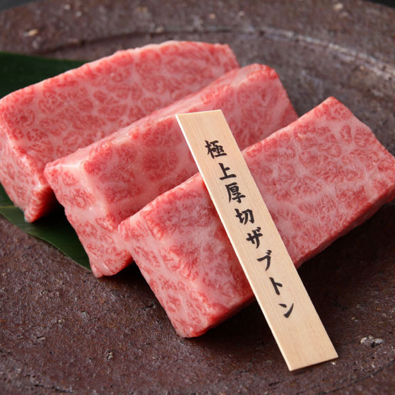 丸ごと一頭買い！【極上】A５ランクの佐賀牛をお楽しみください!