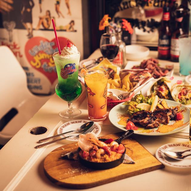 Dining and Bar トイボックスダイナー TOY BOX DINER【公式】