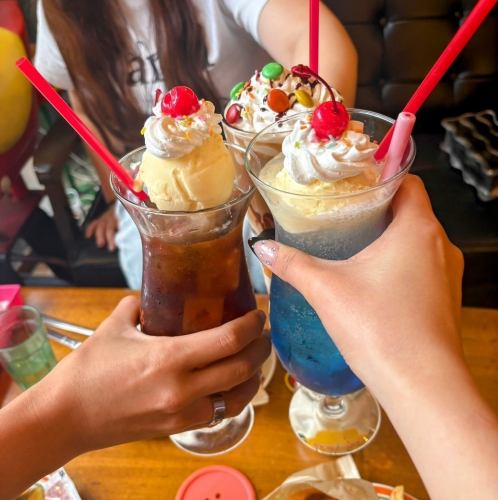 You can toast from lunchtime! Lunch and drinks are plentiful