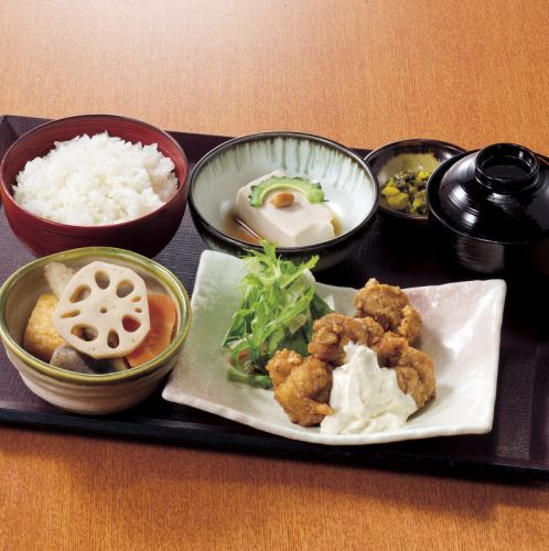 Very popular with women☆Chicken Nanban set meal