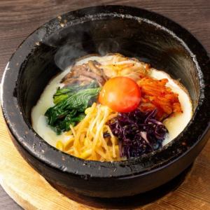 【特製】石焼ビビンバ