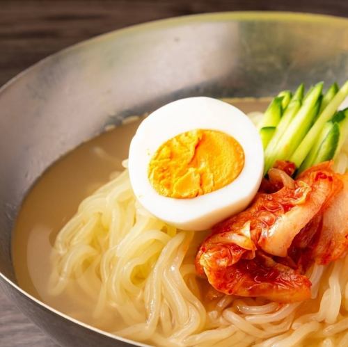 〆の盛岡冷麺
