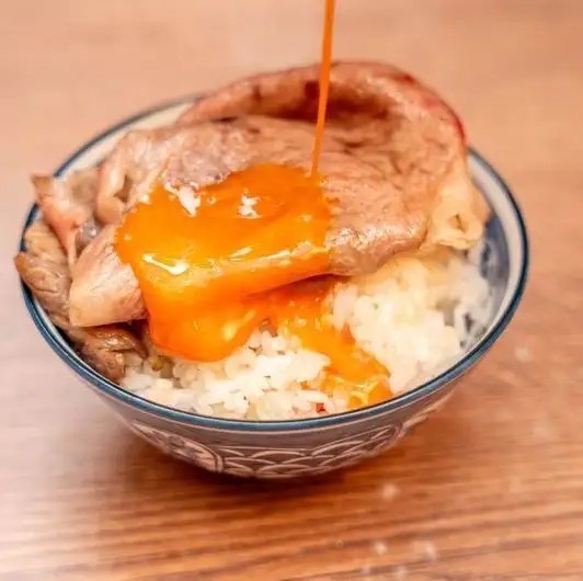 ランチ限定！大満足の「ご飯おかわり自由」