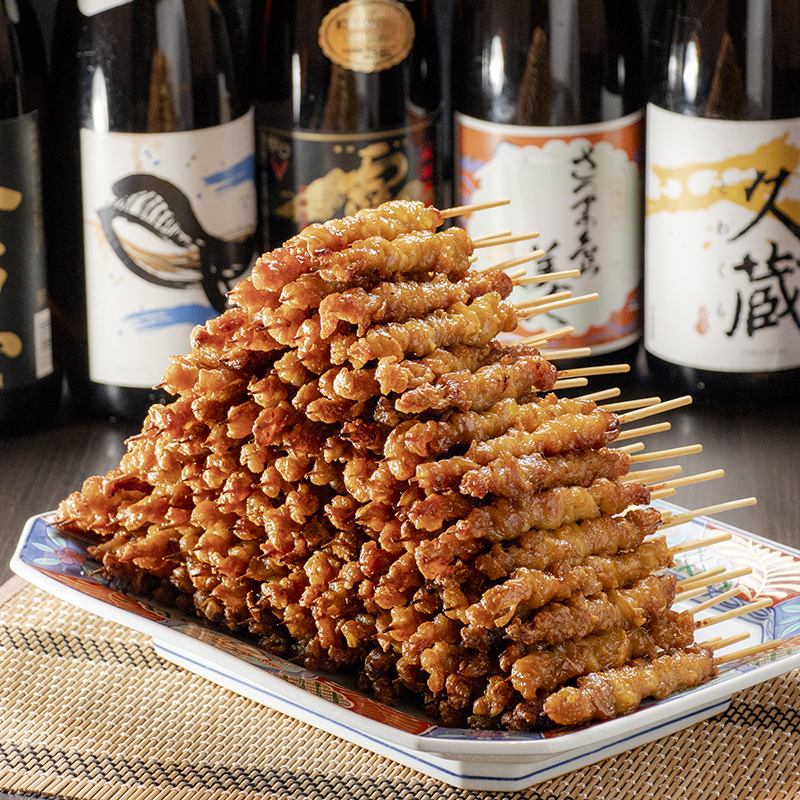 Takenoya骄傲的鱿鱼，炖锅，烤鸡等。由于柜台座椅设备齐全，单独使用很容易♪