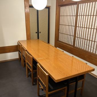 可容纳8人的私人房间