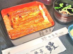 Grilled eel and plum