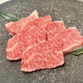 幻の塩カルビ(黒毛和牛特選部位使用)