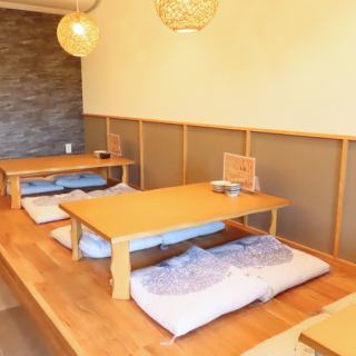 女子会など多彩なシーンにおすすめのお席です。料理メインでも、お酒メインでもシーンを問わずにお楽しみいただけます！