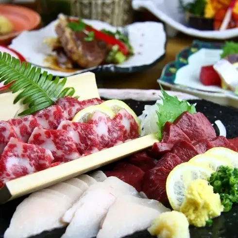 馬刺しや赤牛など鮮度にこだわり抜いた逸品を。
