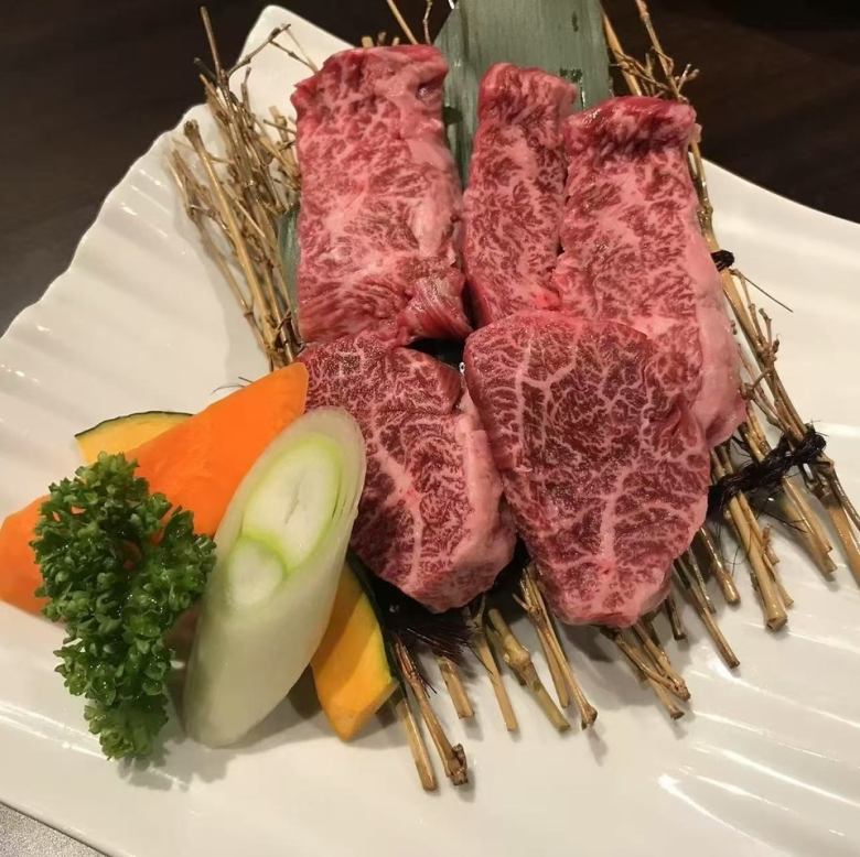 和牛ニンニクカルビ