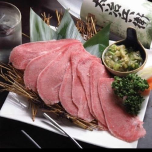 Thinly sliced leek tongue