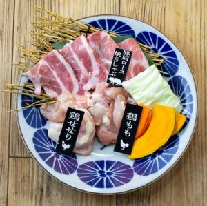 什錦雞肉和豬肉