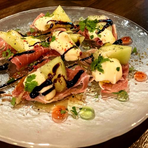 ◆Seasonal fruits and prosciutto◆