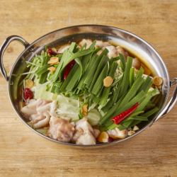 内脏锅(猪骨、酱油、盐)