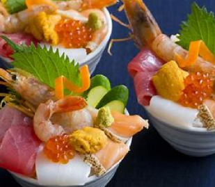 お任せ10種盛り海鮮丼