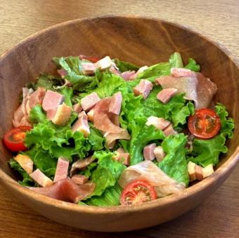 鴨と生ハムのサラダ