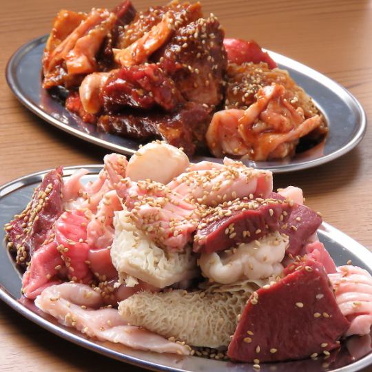 超人气！【肉饭】1,298日元（含税） 烤肉从这里开始 又一个超人气菜单♪