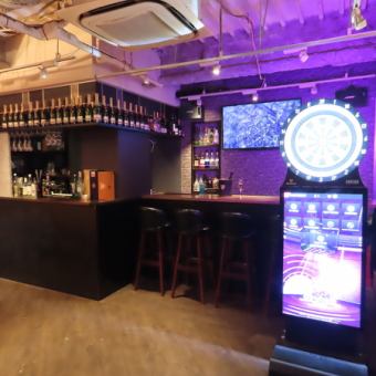 You can rent out the entire shop by invitation only! 15 people on weekdays, 20 people on weekends, darts and karaoke are also available! Please feel free to contact us for surprises and events!