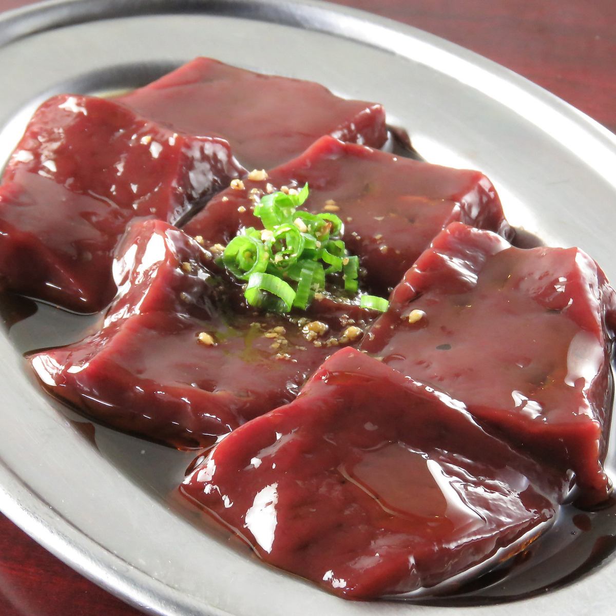 店主自ら目利きし、厳選したこだわりのお肉をご堪能下さい！