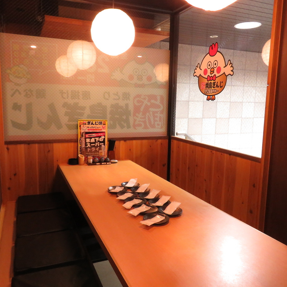 Enjoy our signature okonomiyaki and teppanyaki at reasonable prices!