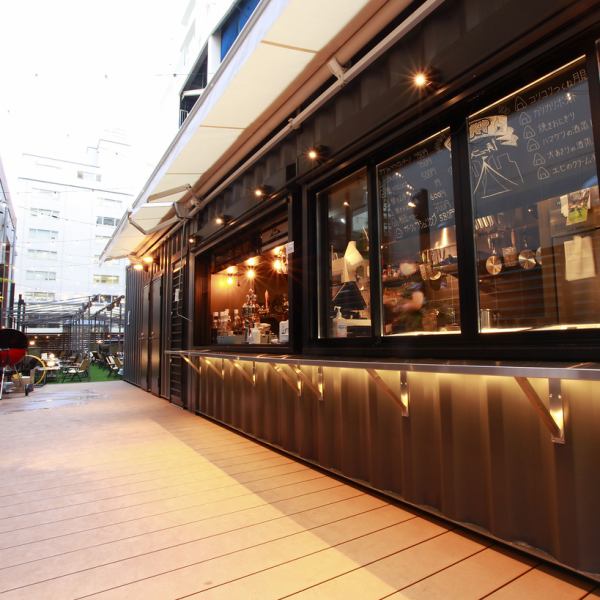 [Easy access ◎] 5 minutes walk from Sakae Station Exit 12! "UP CAMP" is the only place in Nagoya where you can casually enjoy camping in the city ★ All seats are covered, so you can enjoy the outdoor BBQ beer garden without worrying about the weather.Please forget about time and relax.[Sakae/Beer garden/Beer hall/Beer/Seafood/All-you-can-drink/Yakiniku/Sakae Station]