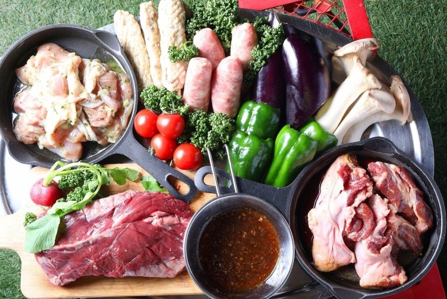 ★THE CAMP DE BBQ！飲み放題付　全13品　新鮮海鮮焼き4品　×BBQコース　★6930円！