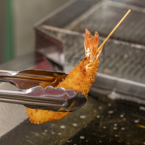 A passion for Osaka-style kushikatsu, ensuring it's freshly fried and crispy!