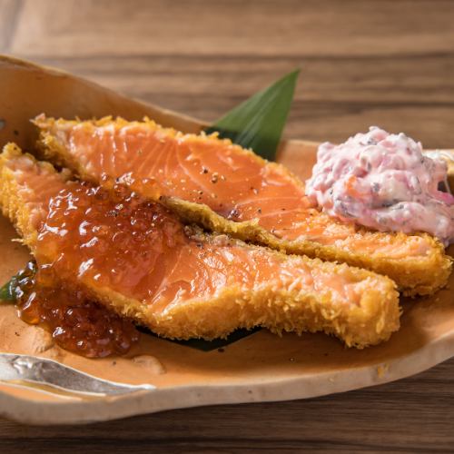 サーモンレアカツ