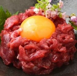 桜ユッケ
