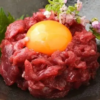 桜ユッケ