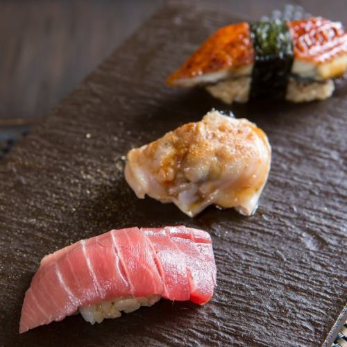 [7,700 yen course] Our recommended course includes fatty tuna and plenty of carefully selected ingredients.For various gatherings